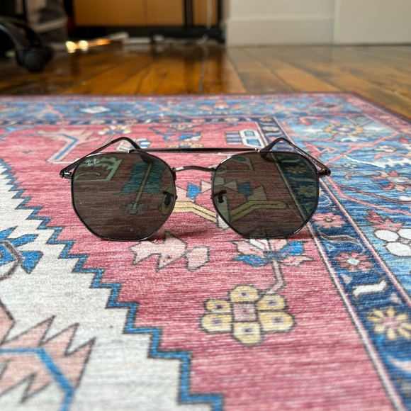 Raybans - Picture 1 of 3